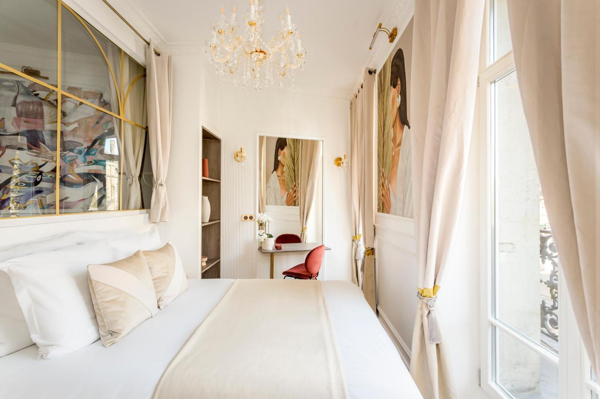 Merveil - Luxury - Marais - Republique * Parijs